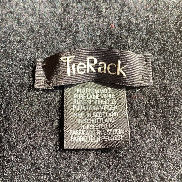 Pure Wool All Black Tie Rack Scarf - Picture 4 of 8